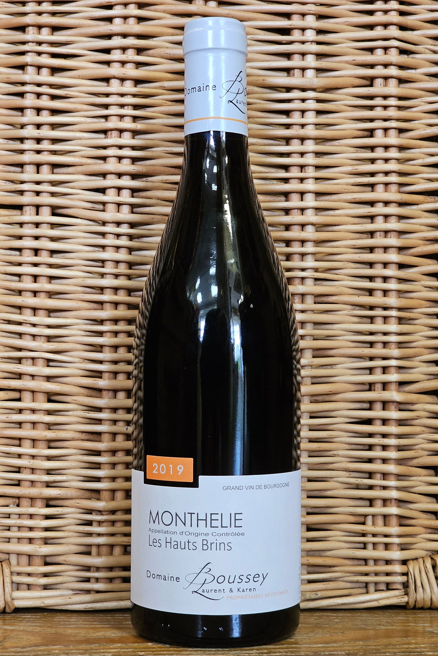 Domaine Boussey, Les Hauts Brins Monthelie, 2016