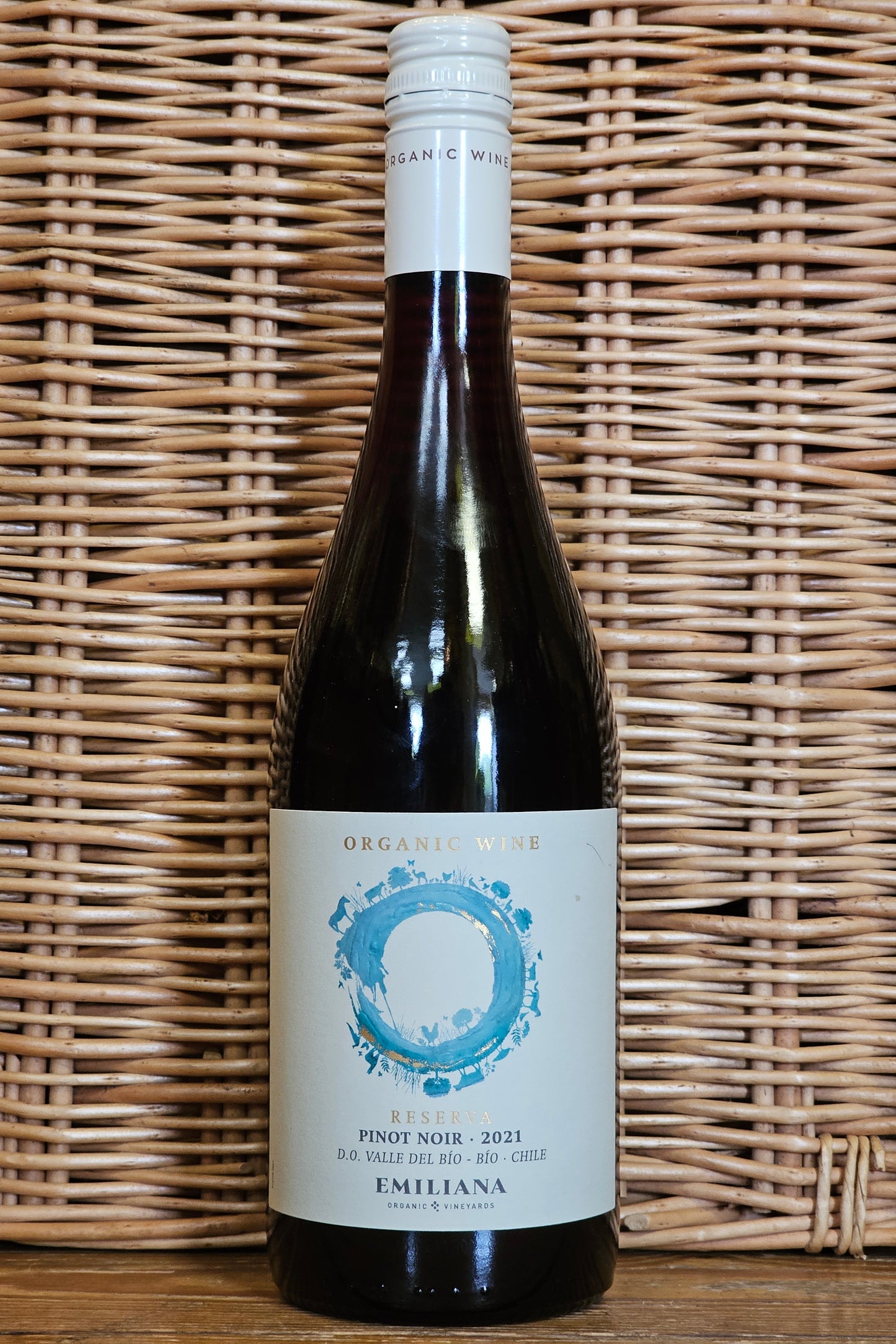Vinedos Emiliana, 'O' Pinot Noir Reserva, 2021